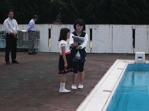 pool_open290612-3