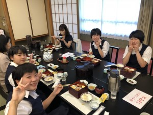 DC955F77-286D-4F63-A7F8-1574DA37DBC6