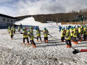 FB178B57-DED3-4D27-8CB6-524533FF9978